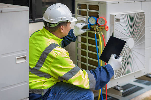 Professional Ac Installation technician working in Bellmore, NY